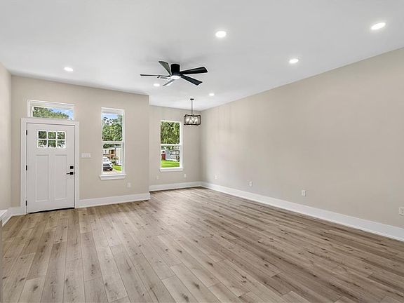 5th image of 409 E 1st St #B