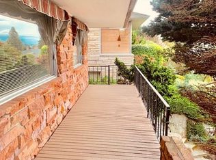 1942 31st Ave W, Seattle, WA 98199