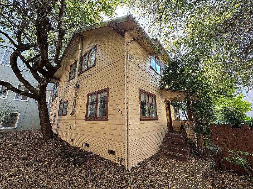 1st image of 2532 Dwight Way #2