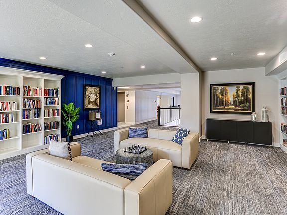 5th image of 1844 S Jordan Pkwy #431