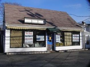 1147 Locust Ave, Bohemia, NY 11716