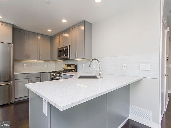 5th image of 716 S Sartain St #18-4