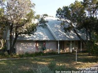 10811 Bar X Trl, Helotes, TX 78023