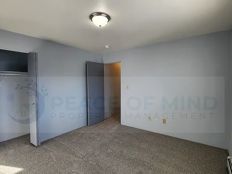 700 13th St S #6 — Photo 11