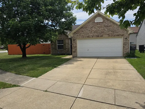 5360 Lakeside Manor Dr, Indianapolis, IN 46254