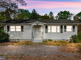 30113 Sparta Rd, Milford, VA 22514