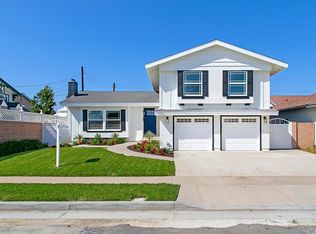 9301 Mokihana Dr, Huntington Beach, CA 92646