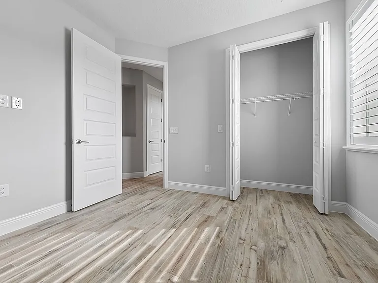 8134 Loren Cove Dr — Photo 25