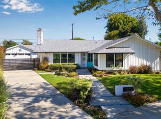 11822 Harrisburg Rd, Los Alamitos, CA 90720