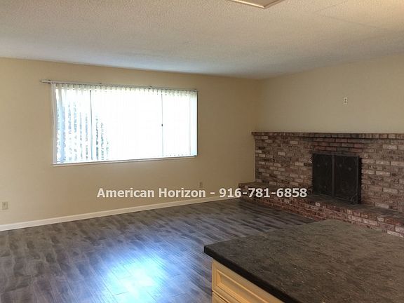 3rd image of 779 Carro Dr APT 1