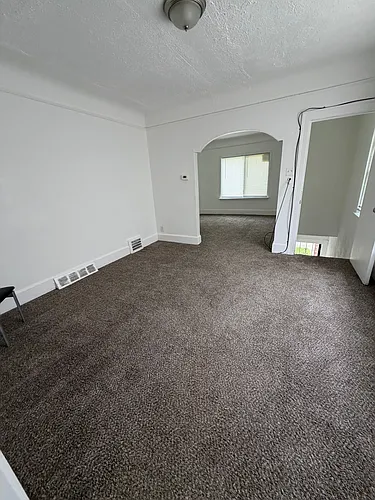 5261 Lakewood St #5261 Photo 1