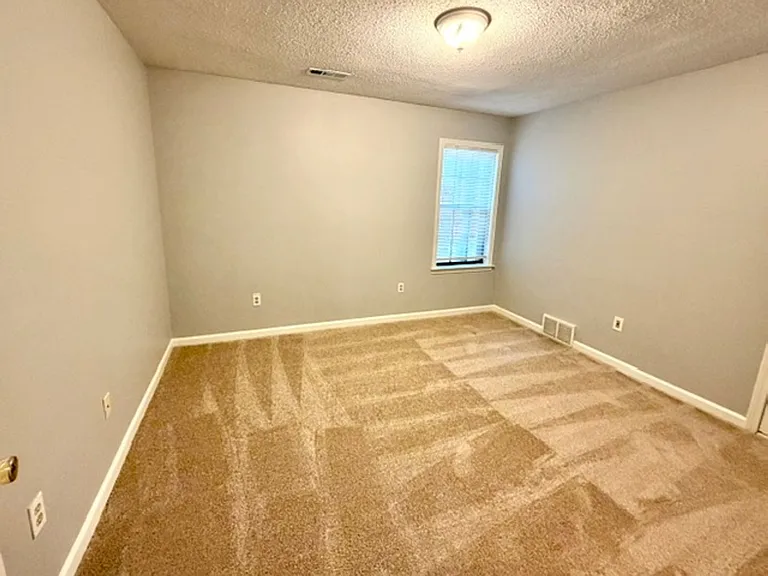 8660 Edney Ridge Dr — Photo 9