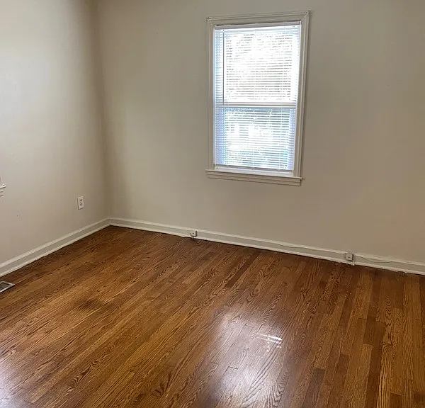 3821 Vermont Ave NW — Photo 7