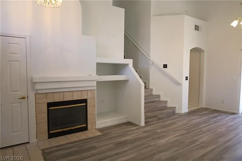 3 bed, 2.5 bath, 1495 sqft, $2,000 — Photo 4