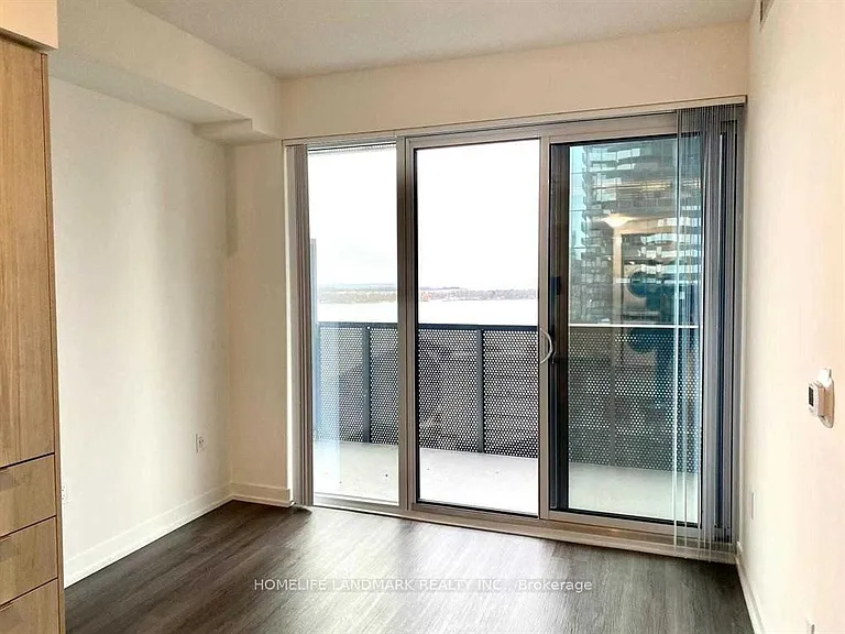 138 Downes St #2008 — Photo 6