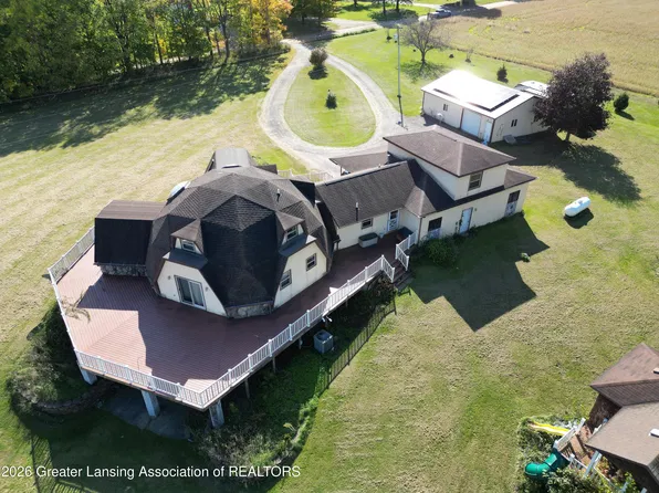 2271 McConnell Hwy, Charlotte, MI 48813