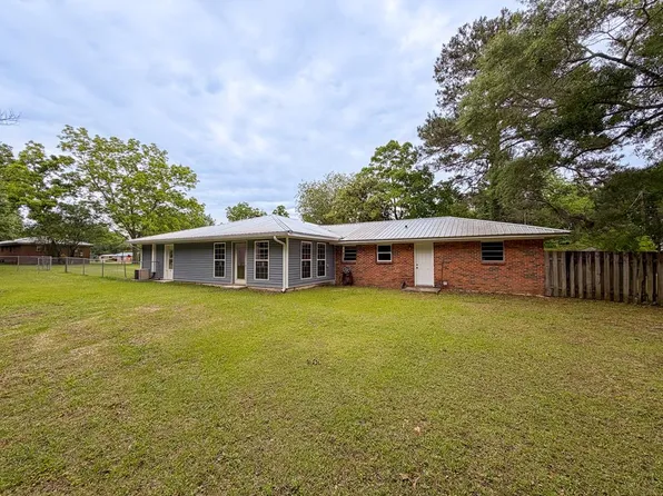 180 S Rex Ave, Slocomb, AL 36375