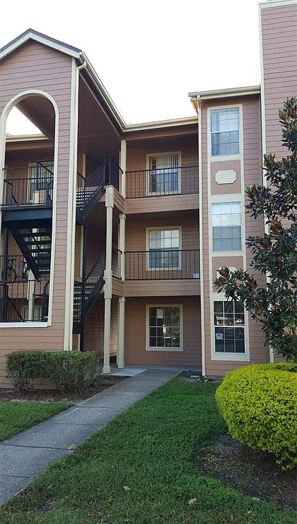 2 bed, 2.0 bath, 1007 sqft, $1,550 — Photo 1