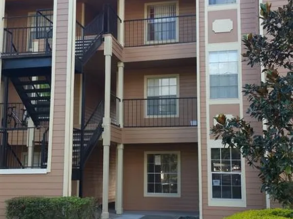 2550 N Alafaya Trl, Orlando, FL