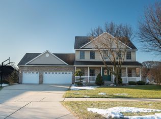 3136 Hunters Dr, Jenison, MI 49428