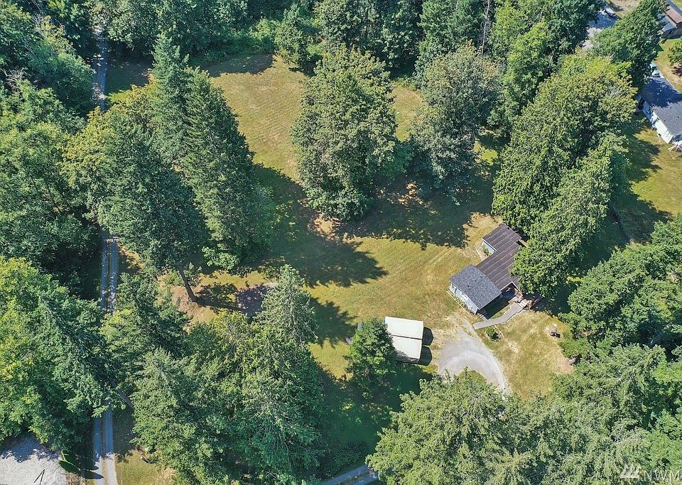 2nd image of 11209 318th St E