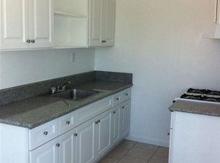 11121 Rosal Ln, Ventura, CA 93004