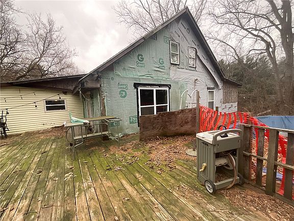 5th image of 10880 Sandy Hill Rd