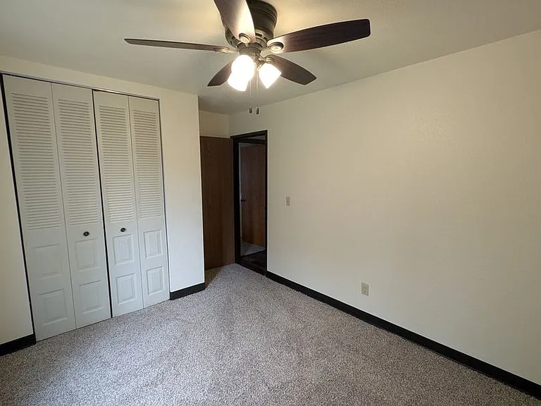 Fox River Bluff — Photo 2