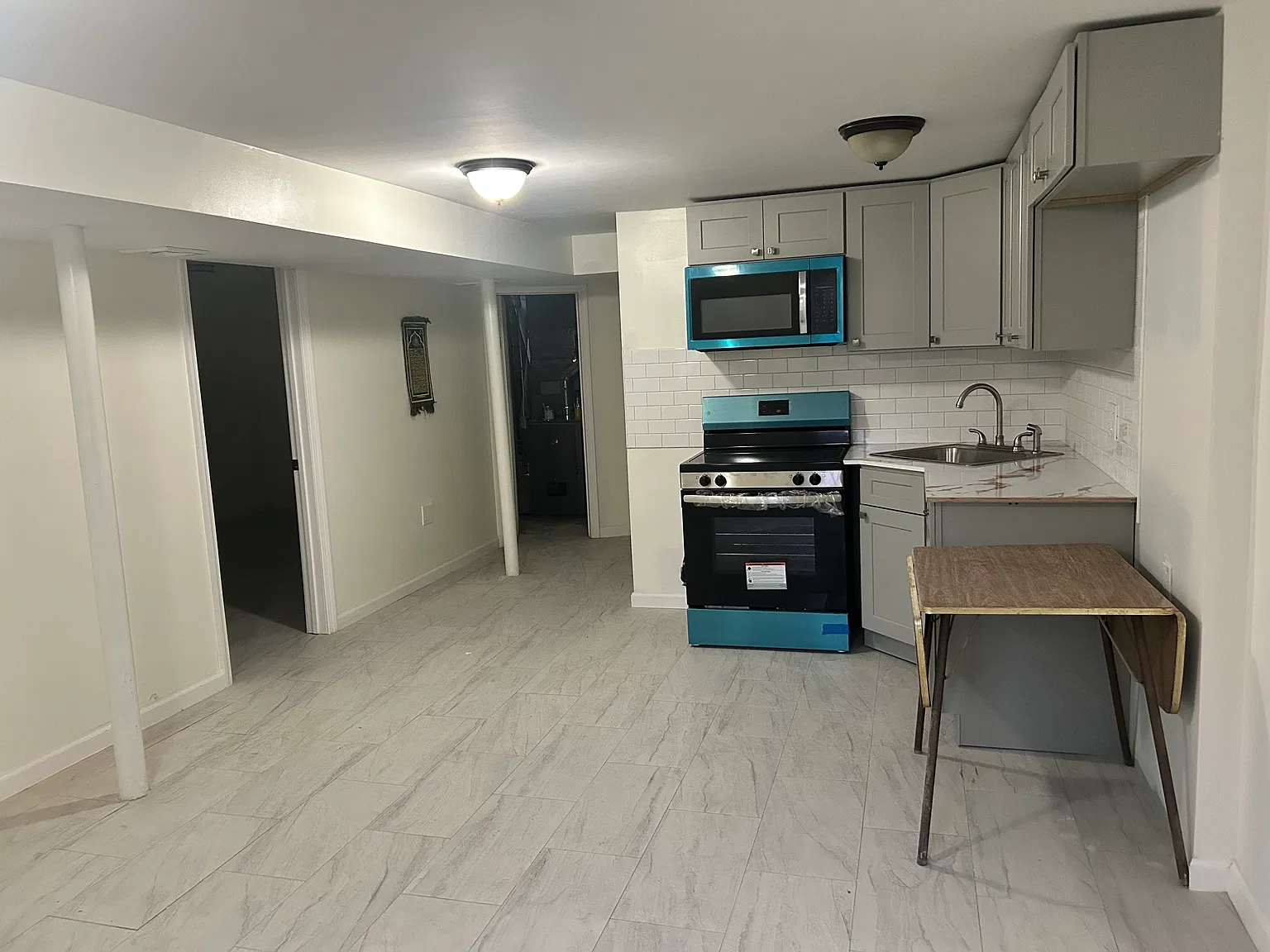 2 bed, 1400 sqft, $2,250 — Photo 3