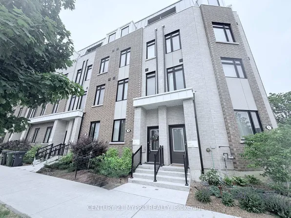 3 Case Ootes Dr, Toronto, ON M4A 1C5