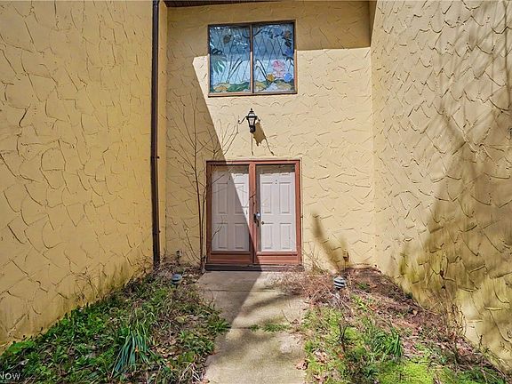 3rd image of 624 Hampton Ridge Dr