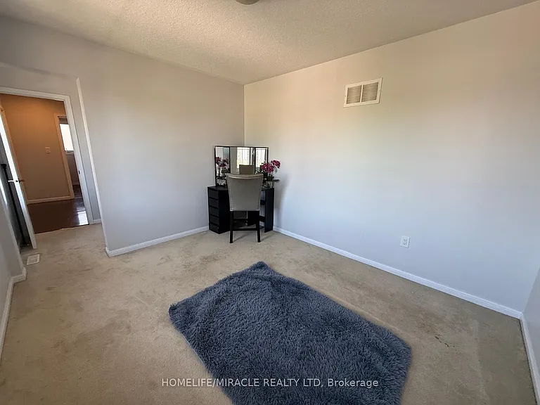 23 Dalton Dr — Photo 19
