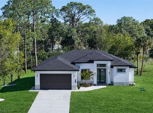 5027 Gunn Cir, Labelle, FL 33935