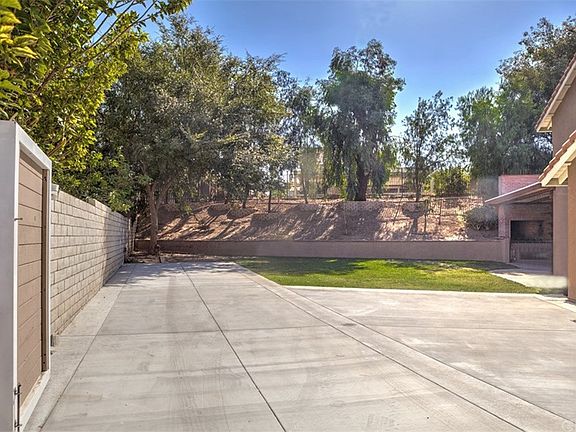 4th image of 2172 Harvard Cir