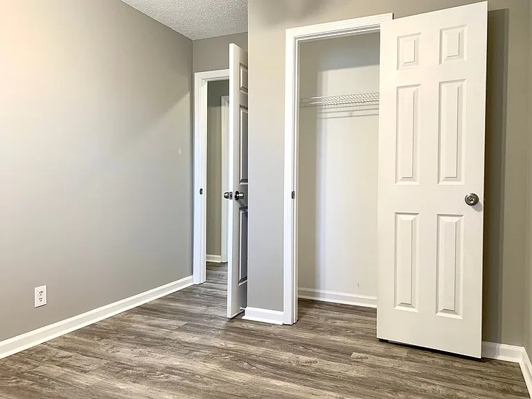 1936 Timberline Cir — Photo 10
