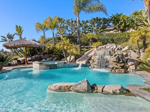 962 Chardonney Way, Escondido, CA 92029