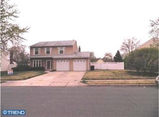 7 Edinburgh Rd, Blackwood, NJ 08012