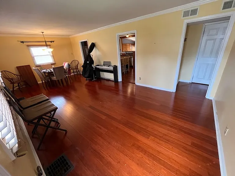 801 Vernon Rd — Photo 19