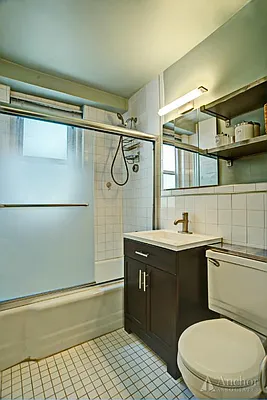 Sold by Anchor Associates | media 5