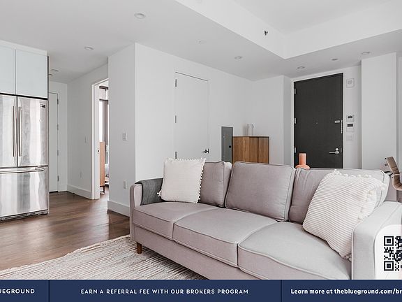 4th image of 42-10 27th St #18H