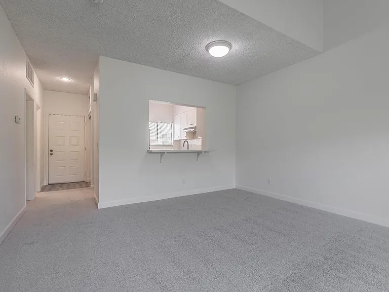 4681 Albany Cir #146 — Photo 10