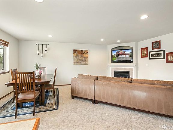3rd image of 6118 55th Ave NE
