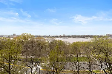 Sold by Wohlfarth & Associates Inc