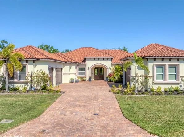 909 143rd St NE, Bradenton, FL 34212