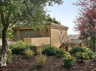 6401 Gwin Rd, Oakland, CA 94611