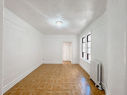 5th image of 1175 Fulton Ave #1F