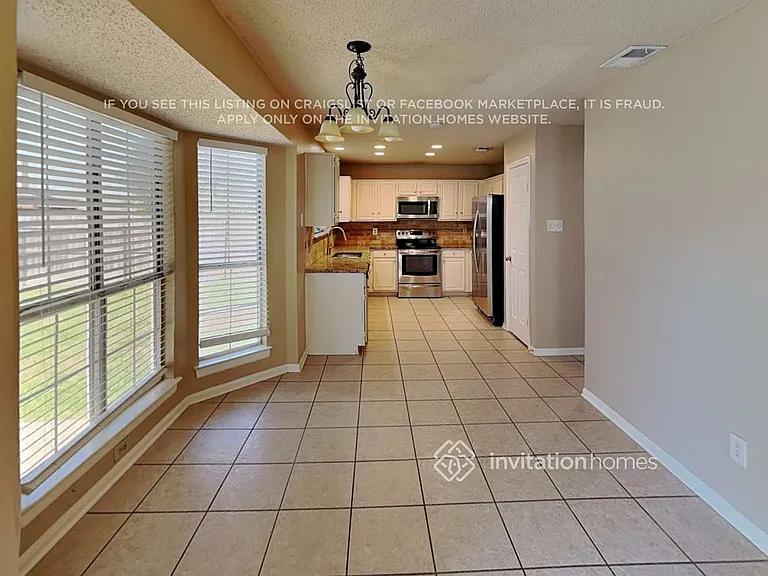 2529 Windchase Dr — Photo 7