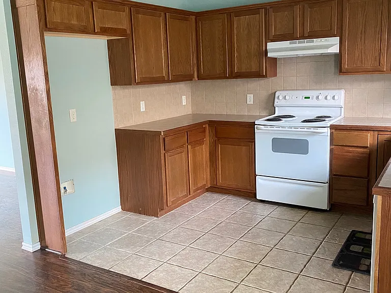 3610 Ellis Ave — Photo 10