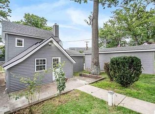 2664 Bartlett Rd, Pleasant Lake, MI 49272