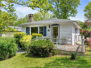 53 Magnolia Dr, Rocky Point, NY 11778